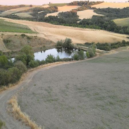Agriturismo Il Torrione Lecchi Exteriér fotografie